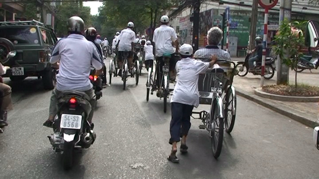 Schon fast auf verlorenem Posten: Fahrrad-Rikschas in Ho-Chi-Minh-Stadt